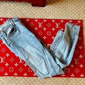 Women’s Jeans
